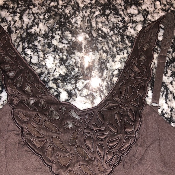 BCBG camisole - Picture 4 of 5